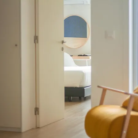 Select Porto Suites-2