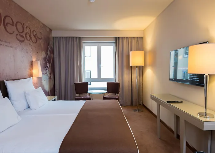 Vila Gale RibeiraHotel Porto